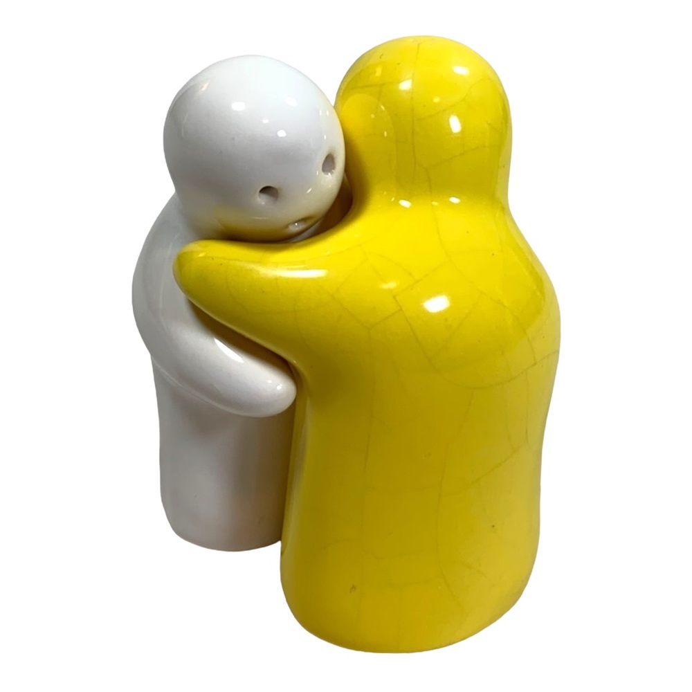 Vintage Yellow & White Ceramic Hugging Ghosts Salt and Pepper Shaker Set